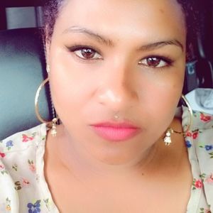 Meet your Posher, Gonzalez